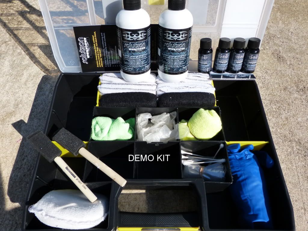 Review Solution Finish “Brings Black Back” (Trim Restoration Product)